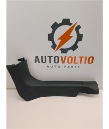 Moldura Puerta Delantera Derecha