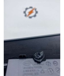 Varios