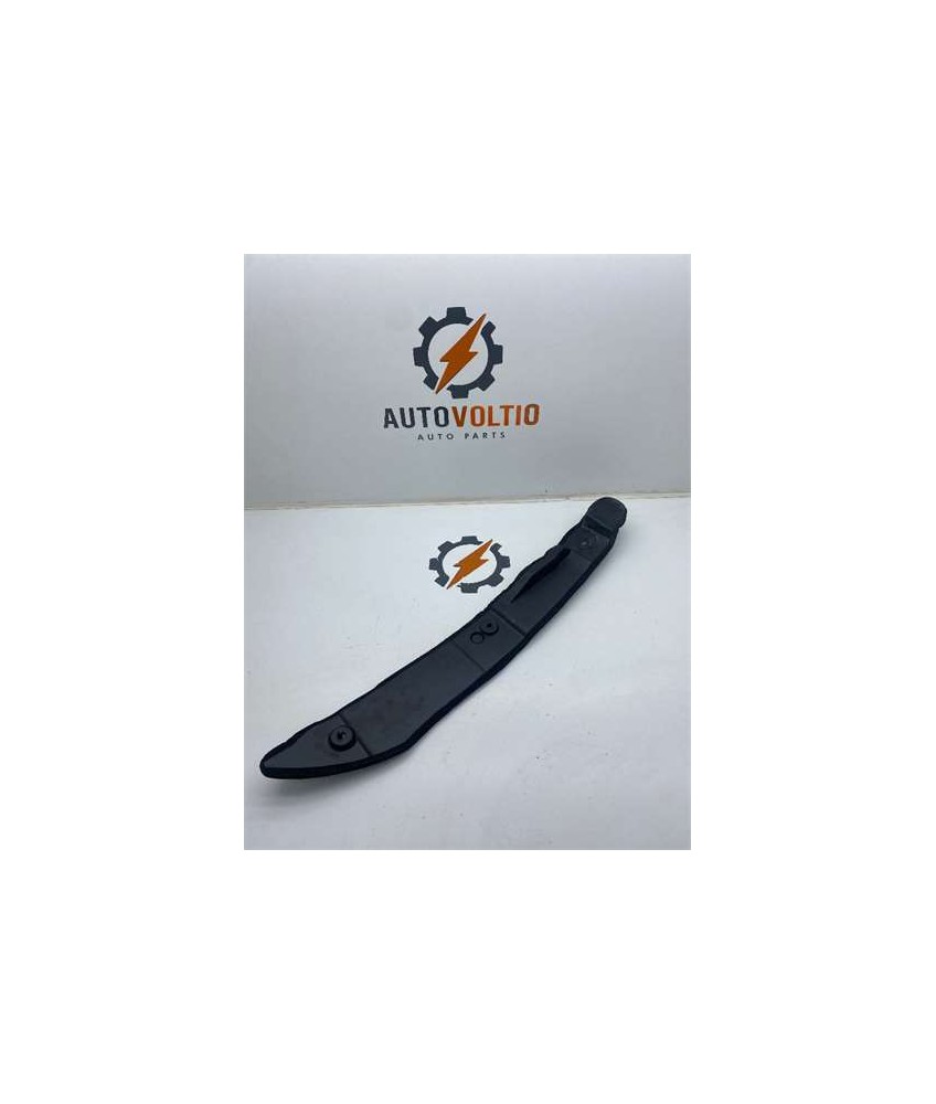 Moldura Paragolpes Delantero Izquierda