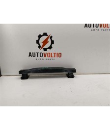 Traviesa Paragolpes Delantero