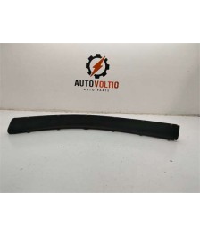 Moldura Paragolpes Delantero Derecha