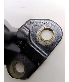 Bisagra Superior Puerta Trasera Derecha