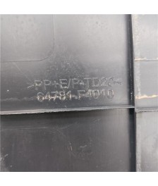Guarnecido Porton Trasero
