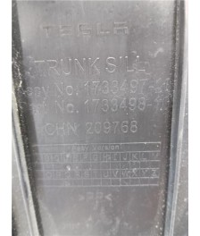 Moldura Porton Trasero