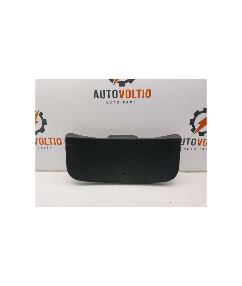 Guarnecido Porton Trasero