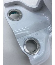 Bisagra Superior Puerta Trasera Derecha