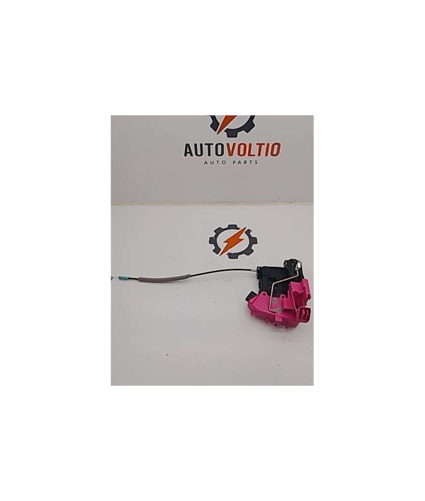Cerradura Puerta Delantera Derecha