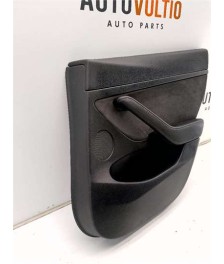 Guarnecido Puerta Trasera Derecha