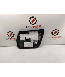 Guarnecido Puerta Delantera Izquierda
