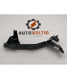 Soporte Izquierdo Paragolpes Trasero
