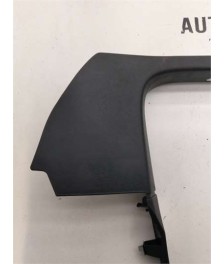 Guarnecido Puerta Delantera Izquierda
