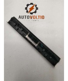 Moldura Porton Trasero
