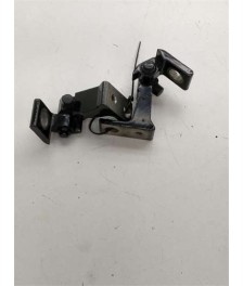 Bisagra Superior Puerta Trasera Derecha