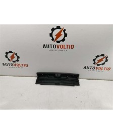 Moldura Porton Trasero