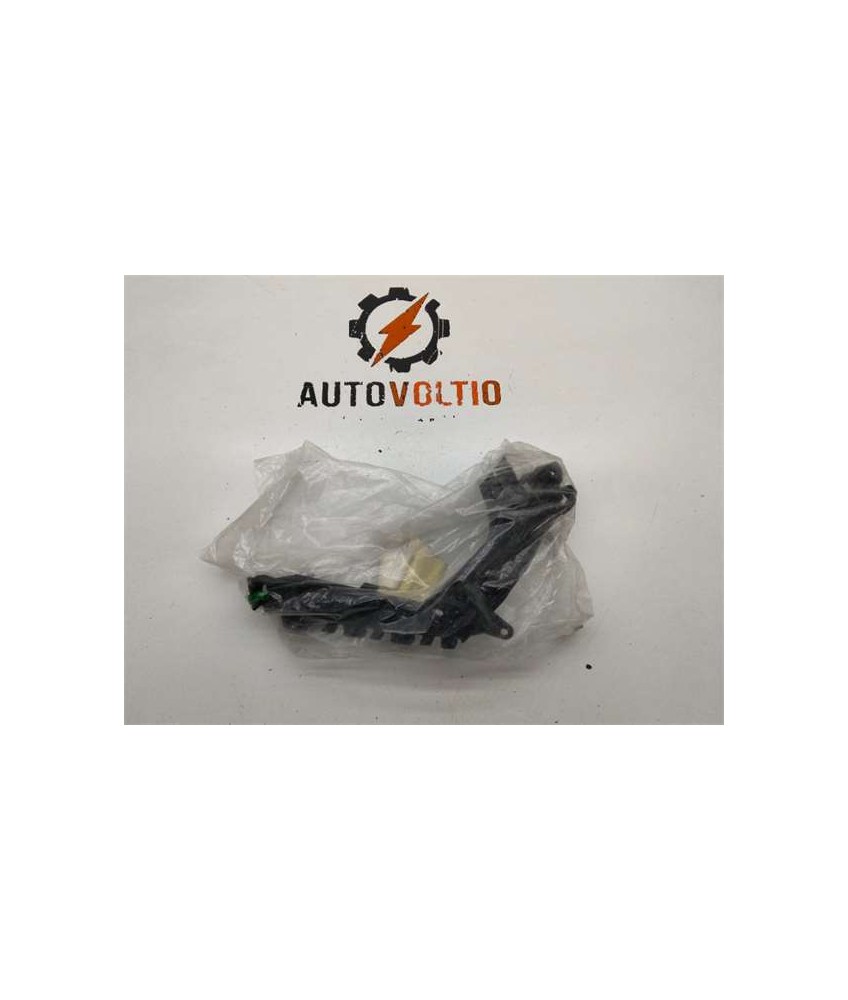Soporte Derecho Paragolpes Trasero