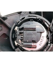 Altavoz Puerta Delantera Derecha