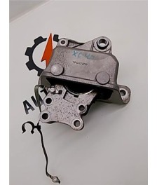Soporte Derecho Motor