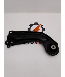 Brazo Centro Suspension Trasera Derecha