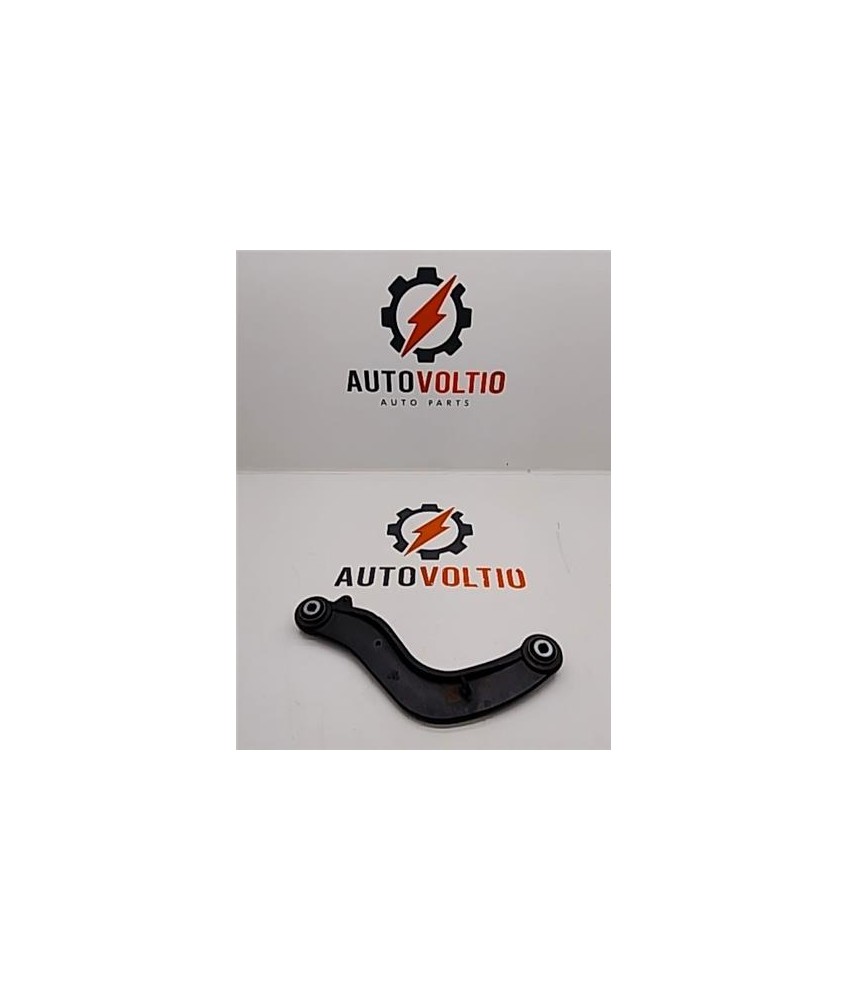 Brazo Superior Izquierdo Suspension Trasera
