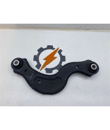 Brazo Superior Izquierdo Suspension Trasera