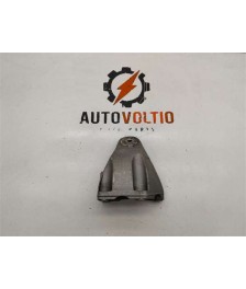 Soporte Derecho Motor