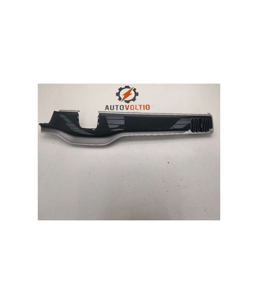 Embellecedor Salpicadero