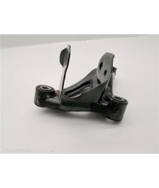 Soporte izquierdo motor