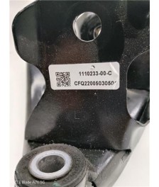 Soporte izquierdo motor
