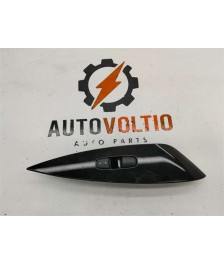 MANDO ELEVALUNAS DELANTERO IZQUIERDO