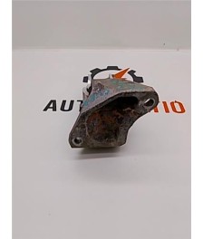 Soporte delantero derecho motor
