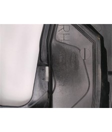 Soporte derecho paragolpes delantero
