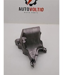 Soporte delantero derecho motor