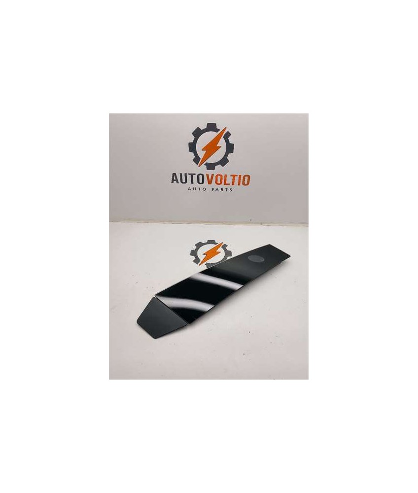 Moldura Lateral Izquierda