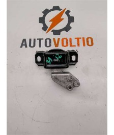 Soporte delantero izquierdo motor