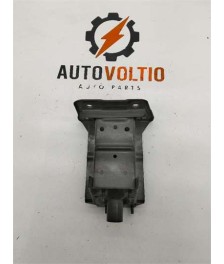 Soporte derecho paragolpes delantero