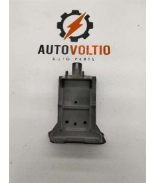 Soporte derecho paragolpes delantero