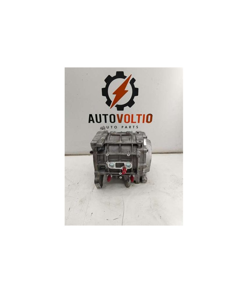 Motor eléctrico delantero