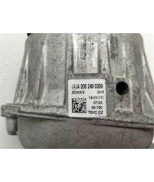 Soporte delantero izquierdo motor