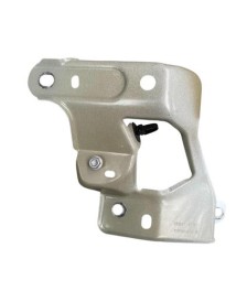 Soporte izquierdo paragolpes