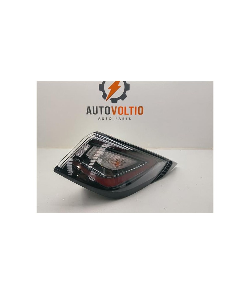 Piloto Trasero Derecho