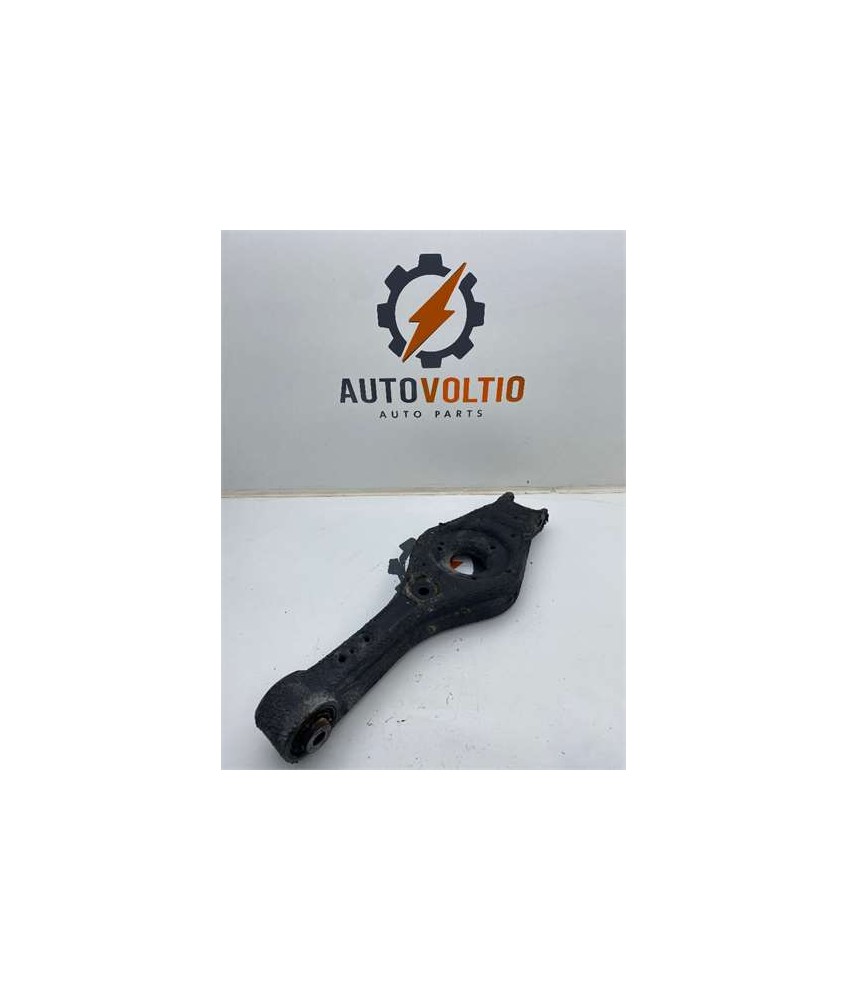 Brazo Superior Trasero Izquierdo