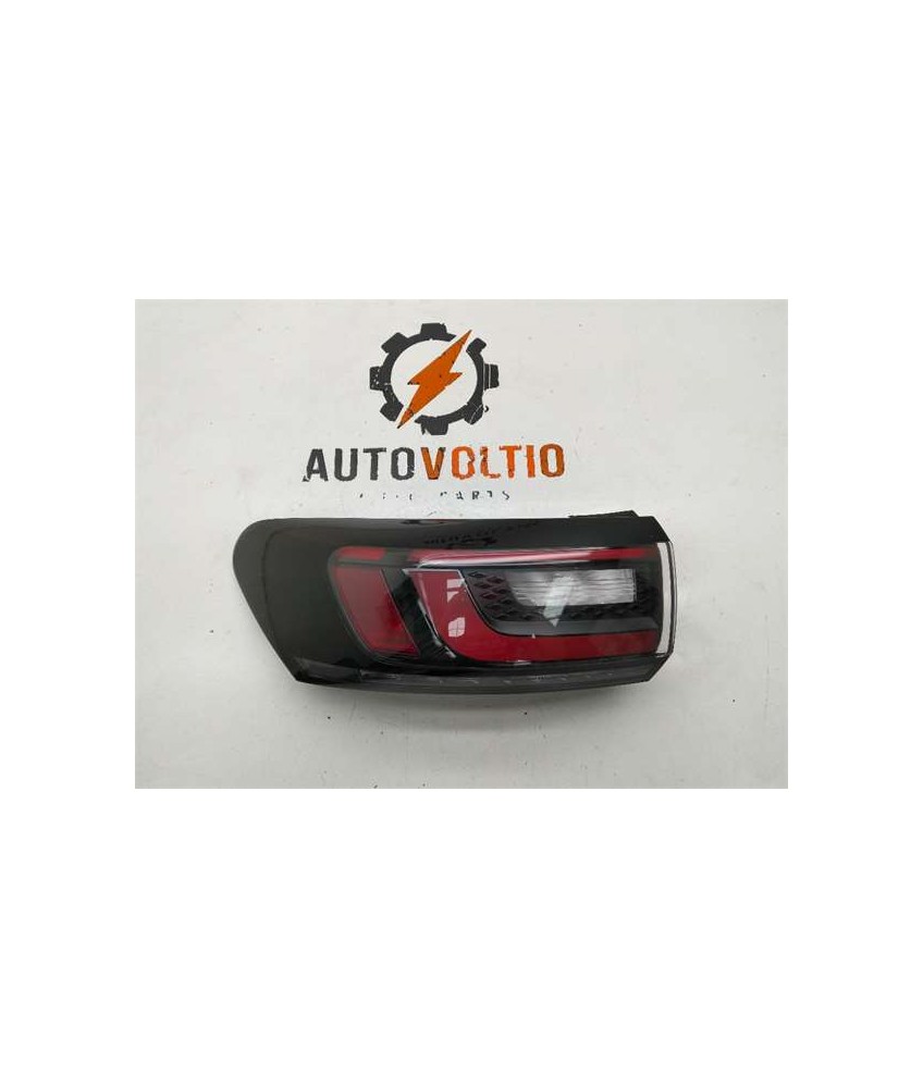 Piloto Trasero Izquierdo