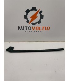Varios